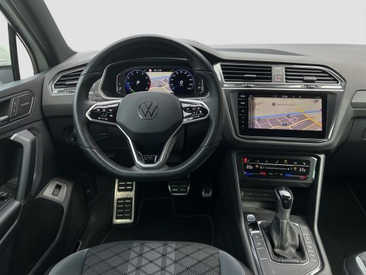Volkswagen Tiguan 1.5 TSI R-Line Business+ | Pano | Adap. Cruise Control | H&K Audio | Stuur Verwarming | Camera | ... ActivLease financial lease
