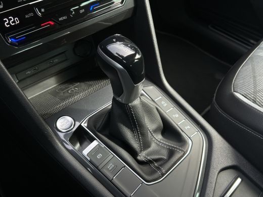 Volkswagen Tiguan 1.5 TSI R-Line Business+ | Pano | Adap. Cruise Control | H&K Audio | Stuur Verwarming | Camera | ... ActivLease financial lease