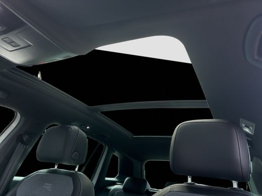 Volkswagen Tiguan 1.5 TSI R-Line Business+ | Pano | Adap. Cruise Control | H&K Audio | Stuur Verwarming | Camera | ... ActivLease financial lease