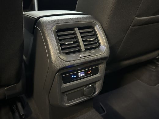 Volkswagen Tiguan E-HYBRID 245PK DSG LIFE NAVI/VIRTUAL/TREKHAAK ActivLease financial lease