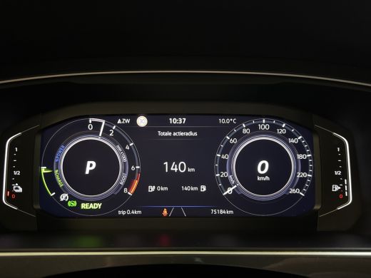 Volkswagen Tiguan E-HYBRID 245PK DSG LIFE NAVI/VIRTUAL/TREKHAAK ActivLease financial lease