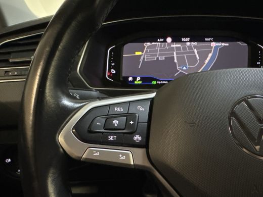 Volkswagen Tiguan E-HYBRID 245PK DSG LIFE NAVI/VIRTUAL/TREKHAAK ActivLease financial lease