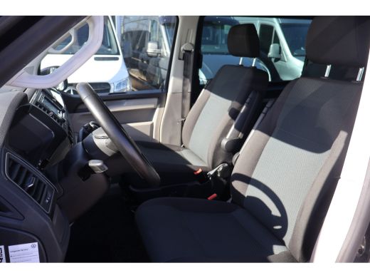 Volkswagen Transporter 2.0 TDI 150pk Automaat L2 H1 DC 2x Schuifdeur ActivLease financial lease