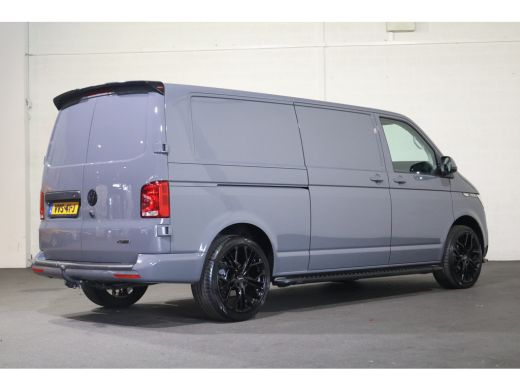 Volkswagen Transporter 2.0 TDI 150pk L2 H1 Bulli 75th Edition ActivLease financial lease