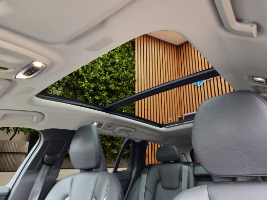 Volvo  V60 2.0 B3 Inscription | Trekhaak | Panoramadak | Camera | Stuur/stoelverwarming ActivLease financial lease