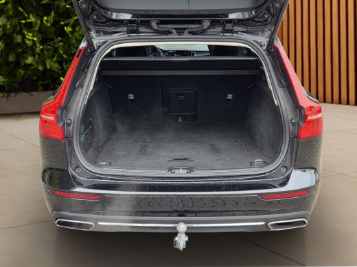 Volvo  V60 2.0 B3 Inscription | Trekhaak | Panoramadak | Camera | Stuur/stoelverwarming ActivLease financial lease