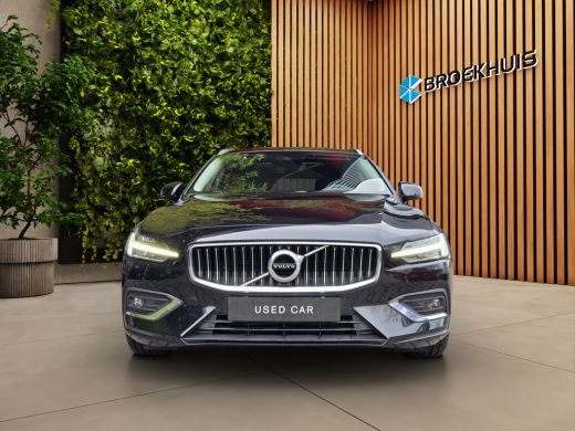 Volvo  V60 2.0 B3 Inscription | Trekhaak | Panoramadak | Camera | Stuur/stoelverwarming ActivLease financial lease