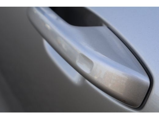 Volvo  V60 2.0 T6 Plug-in hybrid AWD Plus Dark | Harman Kardon | Trekhaak | BLIS | Bright Dusk | ActivLease financial lease