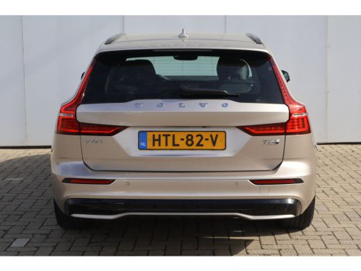 Volvo  V60 2.0 T6 Plug-in hybrid AWD Plus Dark | Harman Kardon | Trekhaak | BLIS | Bright Dusk | ActivLease financial lease