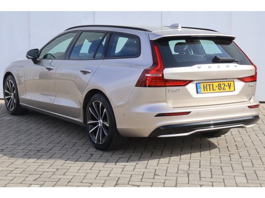Volvo  V60 2.0 T6 Plug-in hybrid AWD Plus Dark | Harman Kardon | Trekhaak | BLIS | Bright Dusk | ActivLease financial lease