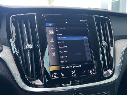 Volvo  V60 T6 Recharge AWD Inscription | Long Range | Stoel en stuurwielverwarming | Camera | Adaptieve crui... ActivLease financial lease