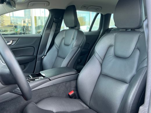 Volvo  V60 T6 Recharge AWD Inscription | Long Range | Stoel en stuurwielverwarming | Camera | Adaptieve crui... ActivLease financial lease
