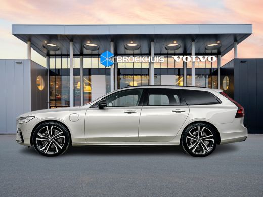 Volvo  V90 T8 Recharge Ultimate Dark | 20" | Luchtvering | Bowers & Wilkins | Trekhaak | Tailored Wool | 360... ActivLease financial lease