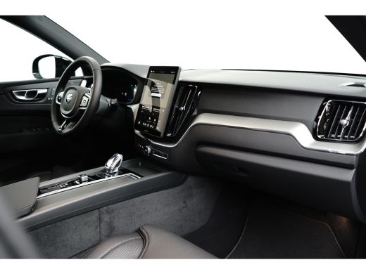 Volvo  XC60 Plus Black Edition Recharge Plug-In Hybrid AWD | Harman Kardon | Head Up Display | BLIS | Trekhaa... ActivLease financial lease