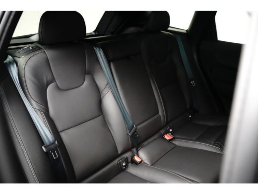 Volvo  XC60 Plus Black Edition Recharge Plug-In Hybrid AWD | Harman Kardon | Head Up Display | BLIS | Trekhaa... ActivLease financial lease