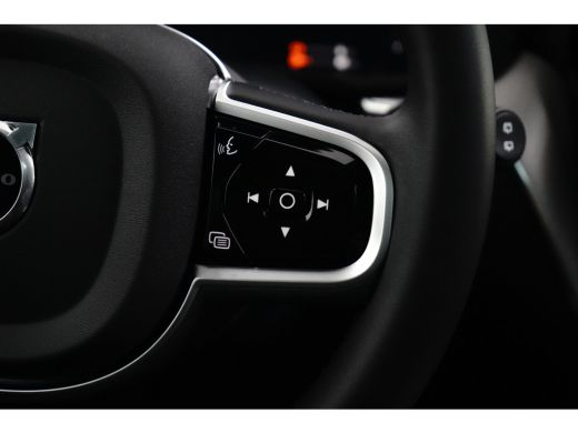 Volvo  XC60 Plus Black Edition Recharge Plug-In Hybrid AWD | Panoramadak | 360 Camera | Head-up Display | Har... ActivLease financial lease