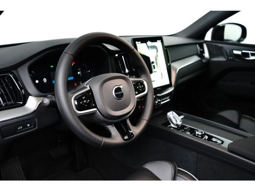 Volvo  XC60 Plus Black Edition Recharge Plug-In Hybrid AWD | Panoramadak | 360 Camera | Head-up Display | Har... ActivLease financial lease