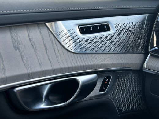 Volvo  XC90 2.0 T8 Plug-in hybrid AWD Ultra Dark Bowers & Wilkins | Luchtvering | 360 camera | Trekhaak | HU-... ActivLease financial lease