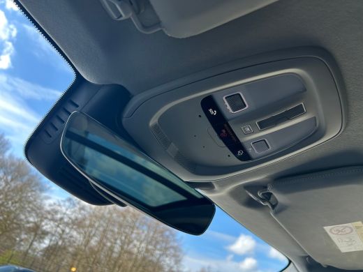 Volvo  XC90 2.0 T8 Plug-in hybrid AWD Ultra Dark Bowers & Wilkins | Luchtvering | 360 camera | Trekhaak | HU-... ActivLease financial lease