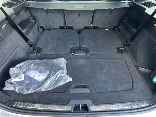 Volvo  XC90 2.0 T8 Plug-in hybrid AWD Ultra Dark Bowers & Wilkins | Luchtvering | 360 camera | Trekhaak | HU-... ActivLease financial lease