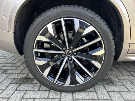 Volvo  XC90 2.0 T8 Plug-in hybrid AWD Ultra Dark Bowers & Wilkins | Luchtvering | 360 camera | Trekhaak | HU-... ActivLease financial lease