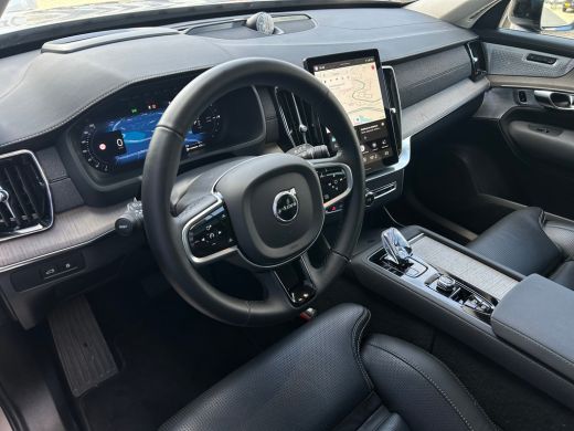 Volvo  XC90 2.0 T8 Plug-in hybrid AWD Ultra Dark Bowers & Wilkins | Luchtvering | 360 camera | Trekhaak | HU-... ActivLease financial lease