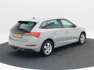 Skoda Scala 1.0 TSi 115 Pk Automaat Ambition | Parkeersensorn | Cruise | Carplay | Trekhaak | 16 Inch | 95.57...