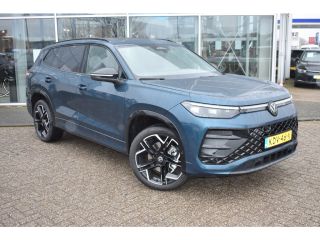 Volkswagen Tayron 1.5 TSI 204PK eHybrid DSG-6 R-Line | TREKHAAK | PANORAMADAK | BLACKSTYLE | NAVIGATIE | 20 INCH