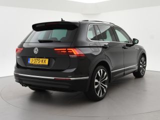 Volkswagen Tiguan 1.5 TSI ACT DSG R-LINE HIGHLINE + PANORAMA | 20 INCH | VIRTUAL | MASSAGE | ADAPTIVE | CAMERA
