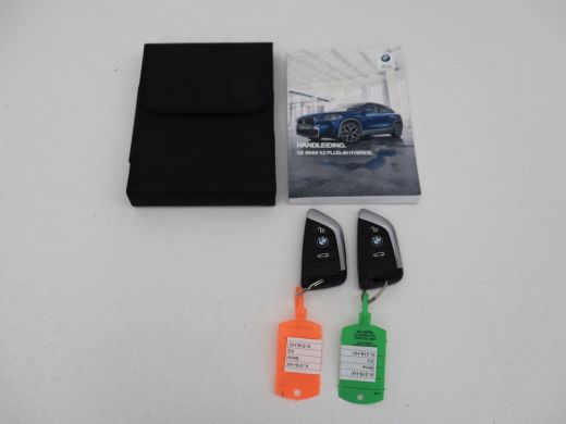 BMW X2 xDrive25e High Executive | SOH 85,7% | Head-Up | Leder | Sportstoelen | Stoelverwarming | Park As... ActivLease financial lease