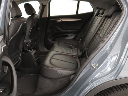 BMW X2 xDrive25e High Executive | SOH 85,7% | Head-Up | Leder | Sportstoelen | Stoelverwarming | Park As... ActivLease financial lease