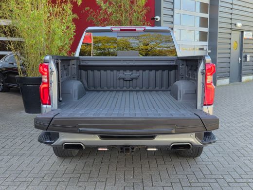 Chevrolet Silverado 1500 RST 6.2 V8 | Schuifdak | 360 Camera | BOSE ActivLease financial lease