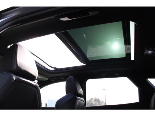 Peugeot 3008 1.6 HYbrid 225 GT | Panorama/schuifdak | Focal | Black Pack | Navigatie | Camera | 1e Eigenaar | ... ActivLease financial lease