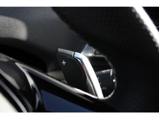 Peugeot 3008 1.6 HYbrid 225 GT | Panorama/schuifdak | Focal | Black Pack | Navigatie | Camera | 1e Eigenaar | ... ActivLease financial lease