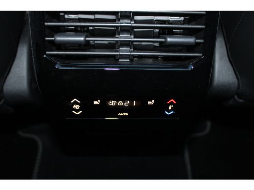 Peugeot 5008 1.2 Hybrid 145 GT Exclusive | Automaat | Navigatie | Camera | Panorama/schuifdak | Lederen bekled... ActivLease financial lease