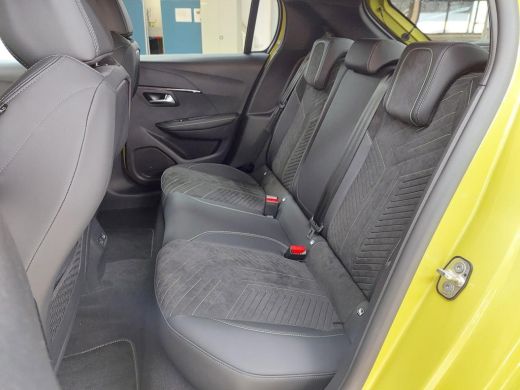 Peugeot e-208 EV GT 51 kWh ActivLease financial lease