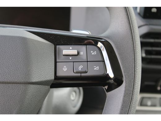 Peugeot e-Expert L3 75 kWh 8 JAAR GARANTIE | CAMERA | NAVI | BETIMMERING | DRAADLOOS CARPLAY ActivLease financial lease