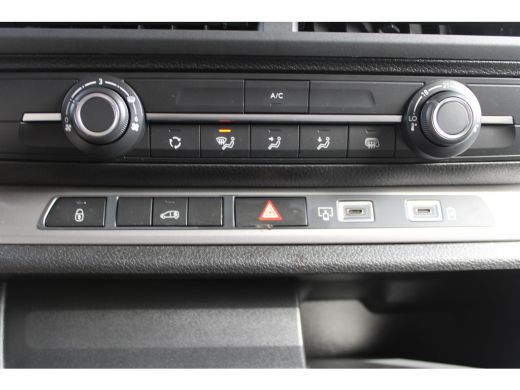 Peugeot e-Expert L3 75 kWh 8 JAAR GARANTIE | CAMERA | NAVI | BETIMMERING | DRAADLOOS CARPLAY ActivLease financial lease