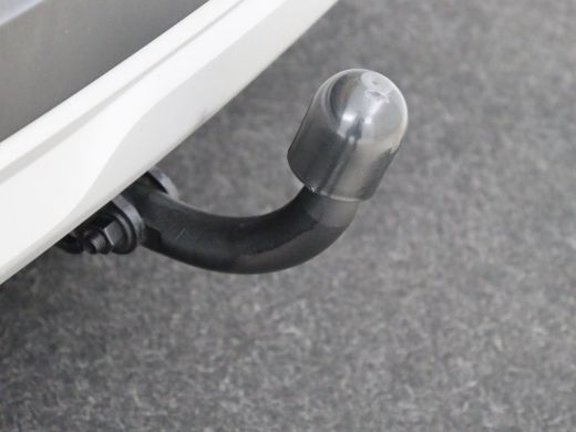 Renault Captur 1.3 TCe Intens | Panoramadak | 360 Camera | Trekhaak | Half leder | Carplay | Keyless | Climate c... ActivLease financial lease