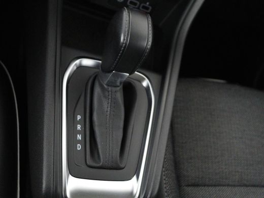 Renault Captur 1.3 TCe Intens | Panoramadak | 360 Camera | Trekhaak | Half leder | Carplay | Keyless | Climate c... ActivLease financial lease