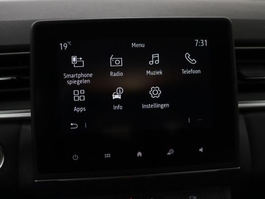 Renault Captur 1.3 TCe Intens | Panoramadak | 360 Camera | Trekhaak | Half leder | Carplay | Keyless | Climate c... ActivLease financial lease