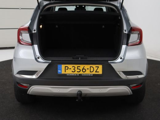 Renault Captur 1.3 TCe Intens | Panoramadak | 360 Camera | Trekhaak | Half leder | Carplay | Keyless | Climate c... ActivLease financial lease