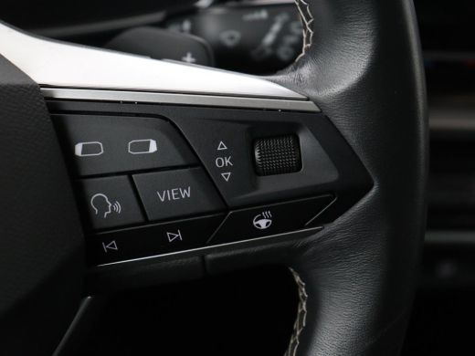 Seat Leon 1.4 TSI eHybrid PHEV Xcellence | SOH 100% | Stoel & stuurverwarming | Sfeerverlichting | Keyless ... ActivLease financial lease