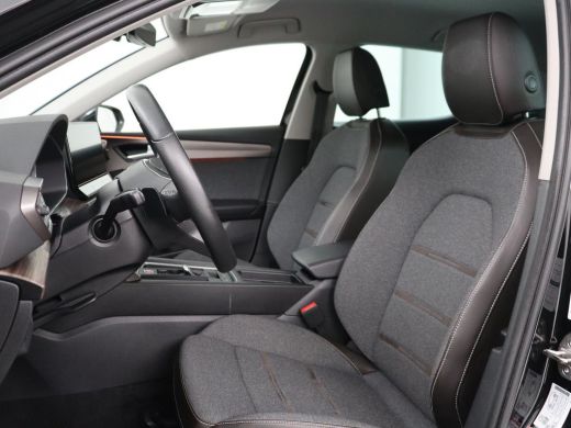 Seat Leon 1.4 TSI eHybrid PHEV Xcellence | SOH 100% | Stoel & stuurverwarming | Sfeerverlichting | Keyless ... ActivLease financial lease