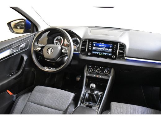Skoda Karoq 1.5 TSI 150PK ACT BUSINESS EDITION PLUS CAMERA/NAVI/TREKHAAK ActivLease financial lease