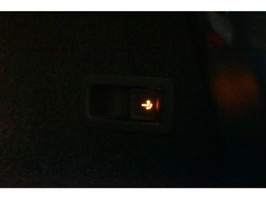 Skoda Karoq 1.5 TSI 150PK ACT BUSINESS EDITION PLUS CAMERA/NAVI/TREKHAAK ActivLease financial lease