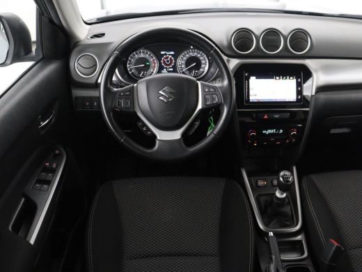 Suzuki Vitara 1.4 Boosterjet Select Smart Hybrid | Stoelverwarming | Trekhaak | Adaptive cruise | Carplay | Cam... ActivLease financial lease