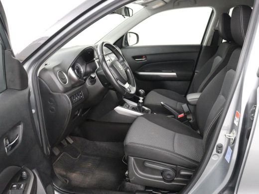 Suzuki Vitara 1.4 Boosterjet Select Smart Hybrid | Stoelverwarming | Trekhaak | Adaptive cruise | Carplay | Cam... ActivLease financial lease
