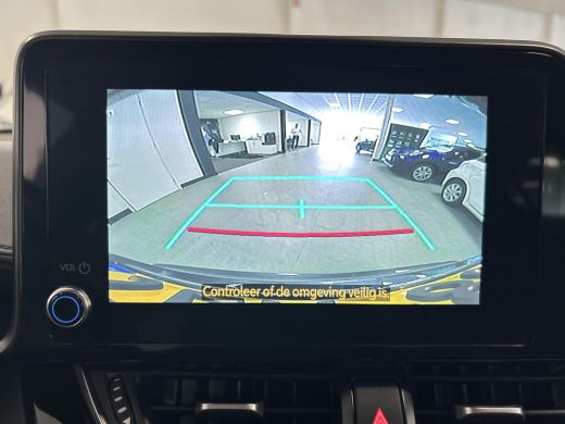 Toyota C-HR 1.8 Hybrid Executive ActivLease financial lease