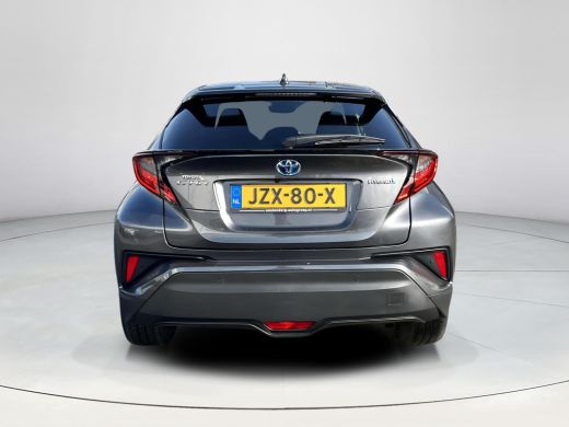 Toyota C-HR 1.8 Hybrid Executive ActivLease financial lease